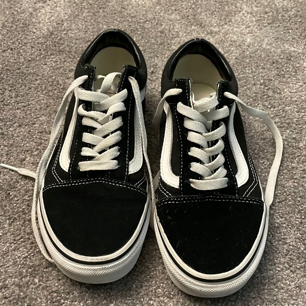 Black vans